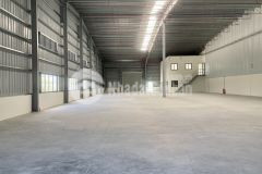Cho thuê kho siêu rộng 550m² đã có điện 3 pha ngay khu hòa minh giá chỉ 26 triệutháng