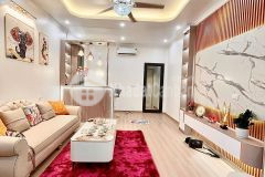 Bán nhà phố thái hà, đống đa, 5 tầng thang máy mới, gara ô tô, ngõ thông, gần phố