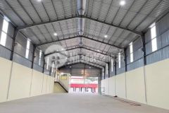Nhà kho mới xây 270m2 mt phùng hưng, sẵn điện 3 pha, giá 12 triệu