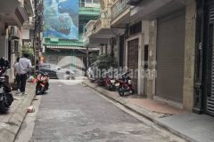 Bán nhà hoàng quốc việt. cầu giấy. ô tô. vỉa hè. dt 41m2. mt 4m. 4 tầng. giá 16,6 tỷ.