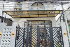 Nhà trệt lầu góc 2 mặt tiền hẻm 160 tầm vu sau lưng cđ cần thơ