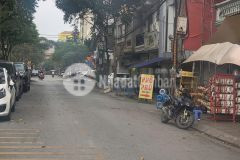 Nhà đẹp đường 8m kinh doanh sầm uất ngõ phố nguyễn văn cừ dt 40m2. giá 16.2 tỷ