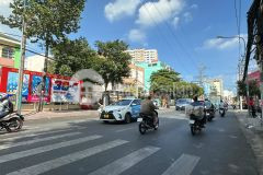 Bán chdv 6 tầng có hầm t.máy ngang 8.5m 135m2 hxh âu cơ 22 pn tn 88tr sát q11 chỉ 27 tỷ.