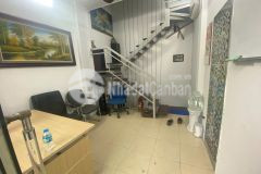 Cho thuê nhà mặt phố đê la thành đống đa 20m x 5t1 tầng hầm giá 25tr, kd số 1