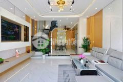 Siêu phẩm mới ra mắt siêu phẩm 1 trệt 2 lầu mới 100 đường d15 kdc hồng loan