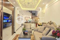 Lô góc 3 mặt thoáng nhà mới đẹp full nội thất vip gần aeon long biên