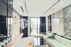 Nhà mới phố trạm long biên hà nội ô tô vào nhà gara tm giá hời