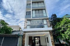 Nhà đẹp đường ô tô tránh view thoáng giá rẻ cự khối long biên dt 36m2. giá 9.8 tỷ