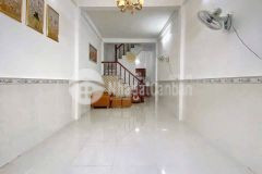 Bán nhà tại trung tâm thành phố đường châu văn liêm