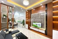 Bán gấp nhà tựu liệt, hm, dt 30m2, giá nhỉnh 4 tỷ, oto gần, nhà thoáng sáng