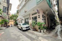 Bán nhà lô góc gần hồ hoàng cầu ô tô tránh, 73m² 4 tầng, mt 6.5m, 22 tỷ
