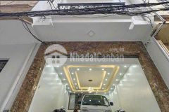 Hiếm nhà nguyễn đình hoàn 45m2x6t gara oto, thang máy, kinh doanh. chỉ 17.8 tỷ