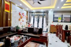 Bán nhà trương định 5 tầng long lanh dân xây ở ngay 1 nhà ra phố hoàng mai