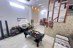 Nhà đẹp nội thất hiện đại ngõ phố giang biên dt 30m2. giá 5.6 tỷ