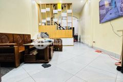 Bán nhà hai bà trưng gần đường minh khai, 4 tầng x 40m2, nội thất đẹp, gần mặt ngõ thông.