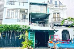 Bán nhanh nhà 3 tầng mặt tiền đường số chợ tân quy, quận 7