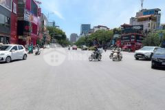 Siêu phẩm nhà mới nguyễn văn cừ 60m, 7t, mt5m, thang máy, nội thất cao cấp, ngõ thông.