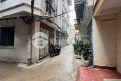 Bán nhà phố hạ yên quyết cầu giấy dt 35m2 giá 8.2 tỷ