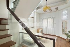 Hẻm xe hơi phú nhuận, gần phan xích long, 4 tầng, 4pn, 43m2, cho thuê 25trth, nhỉnh 8 tỷ