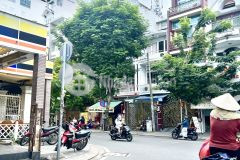 Bán nhà thành thái, quận 10, xe hơi đỗ cạnh nhà, 5 tầng, thang máy, 42m2, full nội thất, 11.95 tỷ