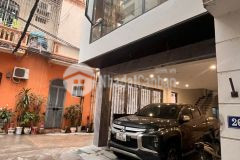 Nhà mới đẹp 2 mặt thoáng đường thông ô tô ngõ phố ngọc thụy dt 52m2. giá 13.8 tỷ