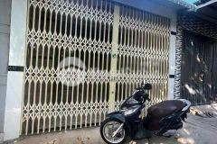 Cần bán căn nhà 1 trệt 1 gác đúc còn mới 59m2 ở tân hiệp hóc môn giá 725 triệu.