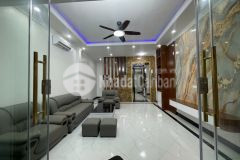 Bán nhà quận cầu giấy 6 tầng thang full nội thất