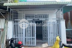 Bán lô đất tặng căn nhà ở thị xã trảng bàng giá 680 triệu