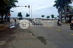 Lô góc 2 mặt tiền đường phước trường 16, dt 200m2, ngang 12m, đường 6m, giá 15,5 tỷ.lh 0984 939 383