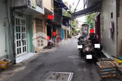 Hơn 2 t.ỷ có nhà shr 3 tầng lý thường kiệt, nở hậu, hẻm 3m thông