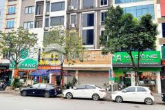 Cho thuê nhà mp nguyễn văn huyên, cầu giấy thang máy vỉa hè kd giá 19 triệu