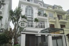 Anh nam mua bt mỹ đình bán gấp bt kđt lideco gần hồ điều hòa 168m2 chỉ 22.x tỷ. 0989626116