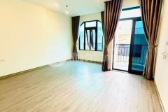 Bán nhà ngọc hồi 4 tầng long lanh phân lô ô tô tránh vào nhà ngõ thông hoàng mai