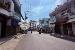 Bán nhà mặt tiền lương thế vinh ngang 5m 4pn sổ vuông kinh doanh tốt chỉ 12 tỷ hơn