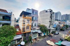 Bán nhà mặt tiền chợ hiệp tân tân phú ngang 4.2m 4pn sổ vuông chỉ 10 tỷ hơn