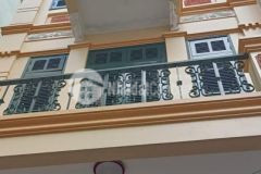 Bán nhà hoàng văn thái. diện tích 3740m2 x 3 tầng, mặt tiền 3,9m