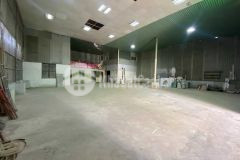 Cho thuê nhà kho mới xây 350m2 bãi đỗ xe rộng rãi tại hoàng văn thái giá chỉ 16 triệutháng