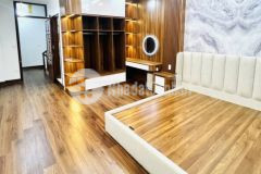 Nhà 5 tầng 75m2 phố láng hạ, lô góc oto gần phố