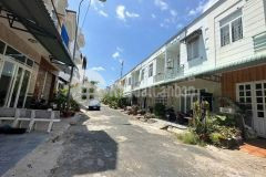 Bá.n nhà trệt lầu mặt tiền đường b2 kdc hưng phú 1 quận cái răng tp. cần thơ