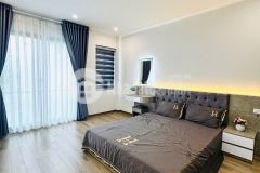 Cực thơm việt hưng xây mới full nội thất sát cạnh vinhomes riverside