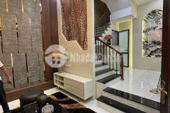 Ngõ 402 mỹ đình nhà đẹp long lanh 2 thoáng 38,3m 5 tầng 7,95 tỷ có tl