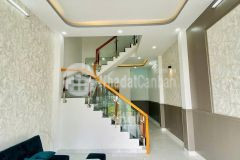 Nhà nhỏ xinh 1 trệt 1 lầu 36m2 bao shr giá tốt, chưa tới 700tr