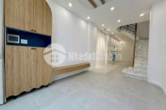 B.án nhà tân phú, 3 tầng, diện tích 56m2, hxh, gần đường độc lập, giá 6.x tỷ.