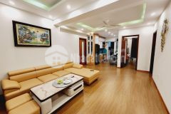 Bán chung cư kđt resco cổ nhuế căn toà oct5a 104m 3pn 3 ban công full đồ nhà đẹp sẵn ở