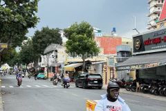 Mặt tiền ni sư huỳnh liên, 40m2 2 lầu giá 5.5 tỷ còn tl