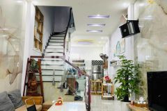 Ở ngay bán nhà đẹp 4 tầng xe hơi thông trần quang diệu, 40m2, 7.6 tỷ