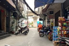 Bán nhà phố hào nam, đống đa 30m2, 5 tầng đẹp long lanh 2 thoáng chỉ 8.5 tỷ.