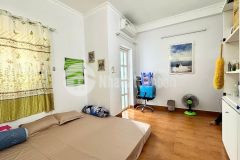 Bán nhà nơ trang long 4.69m 5 tầng 5 pn