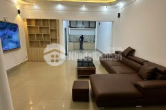 Cho thuê nhà riêng ngõ 1xx trung kính, cầu giấy 76m x 3t có hầm, 3pn3vs giá 17 triệu