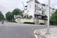 Siêu hiếm nhà mặt phố ngọc thụy 38m, mt4m, giá nhỉnh 10 tỷ có thương lượng.